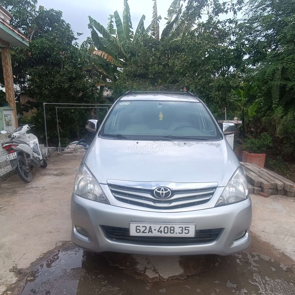 Toyota Innova G 2011 - ảnh 1