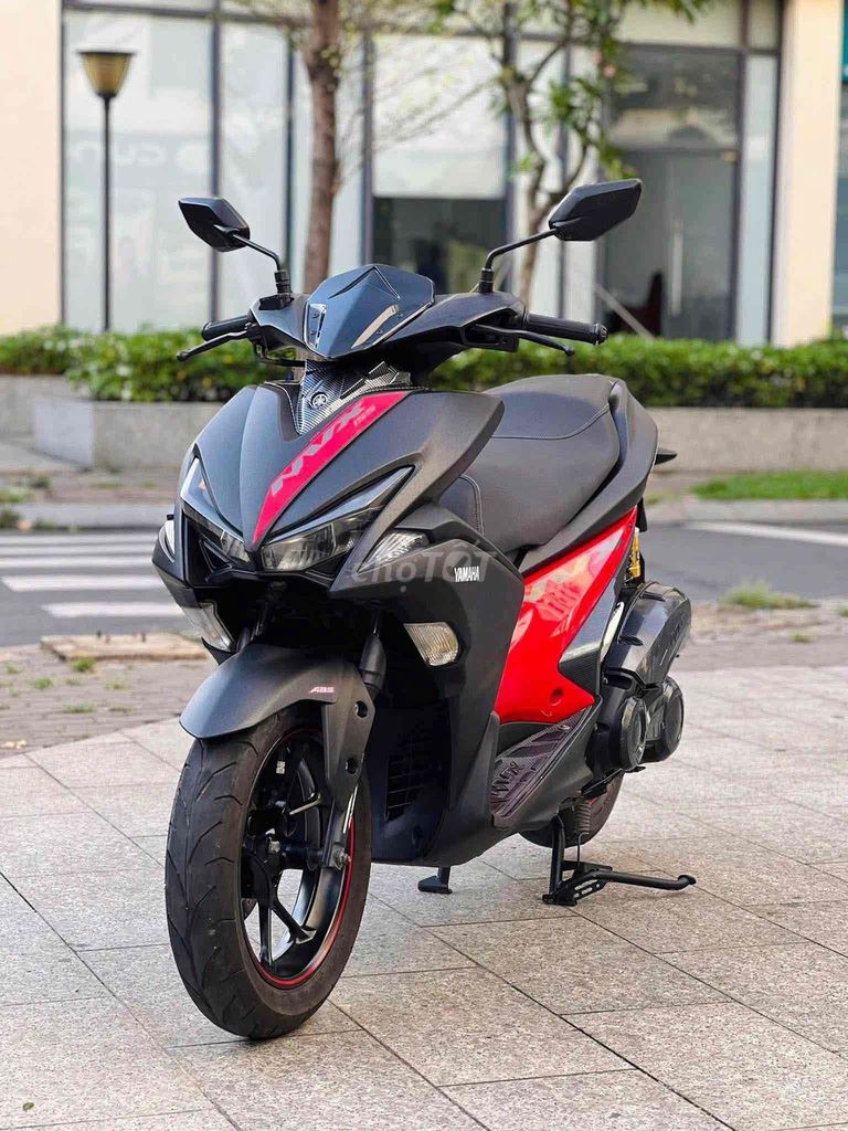 Yamaha NVX 2018 - ảnh 1