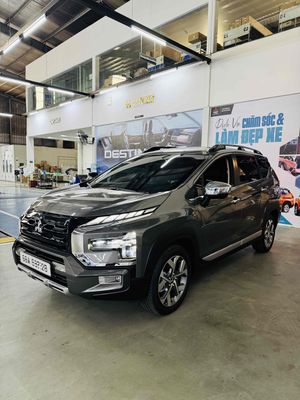 Mitsubishi Xpander Cross 2025 - ảnh 1