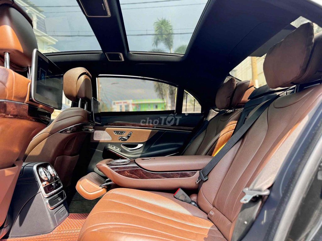 Mercedes-Benz Maybach - ảnh 3