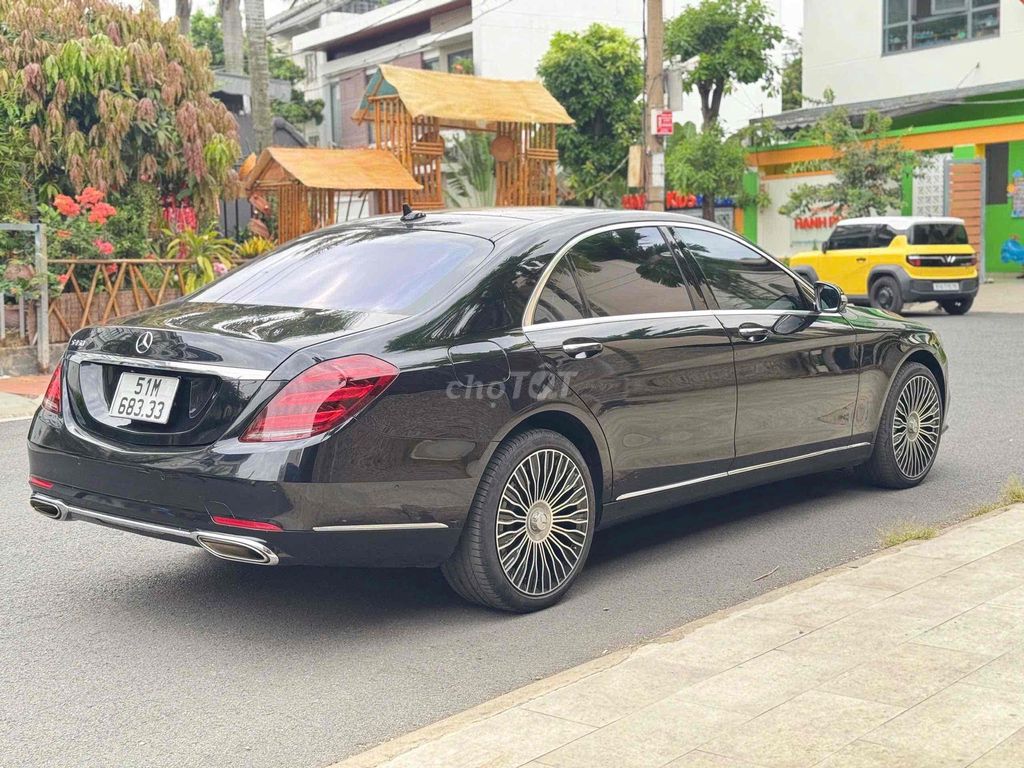 Mercedes-Benz Maybach - ảnh 4
