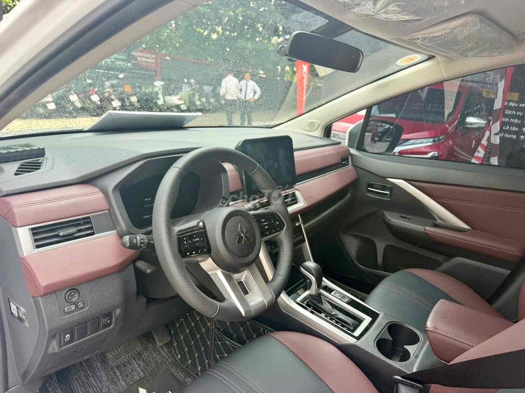 Mitsubishi - ảnh 5