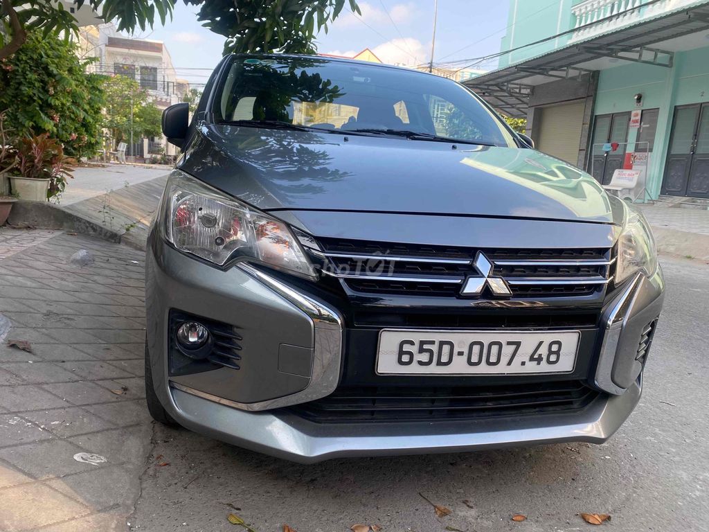 Mitsubishi Mirage - ảnh 1
