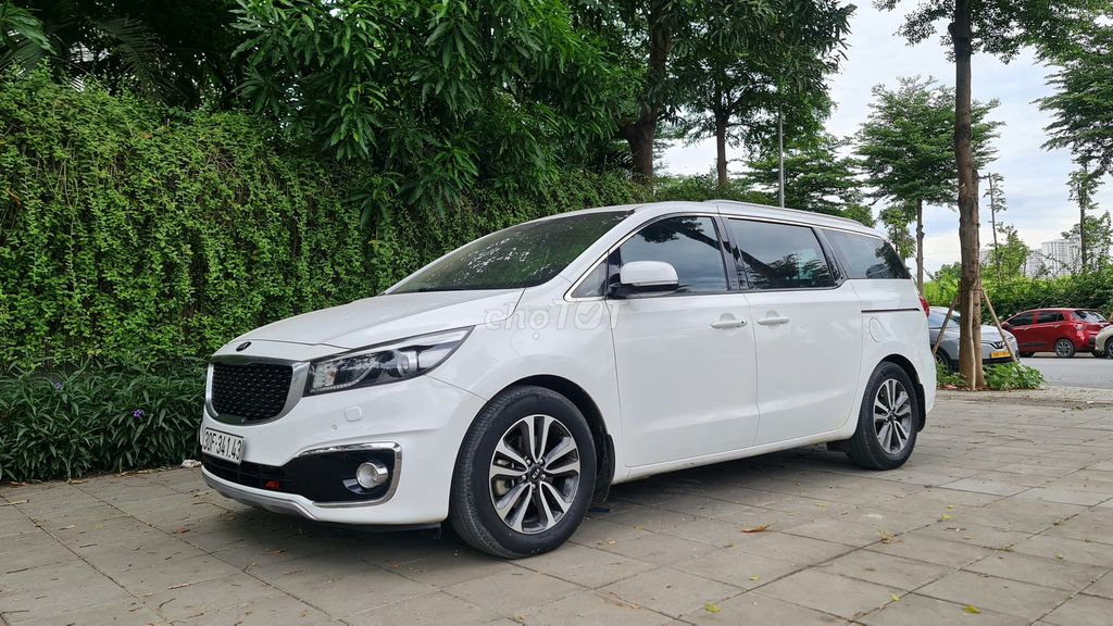 Kia Sedona 2018 - ảnh 1