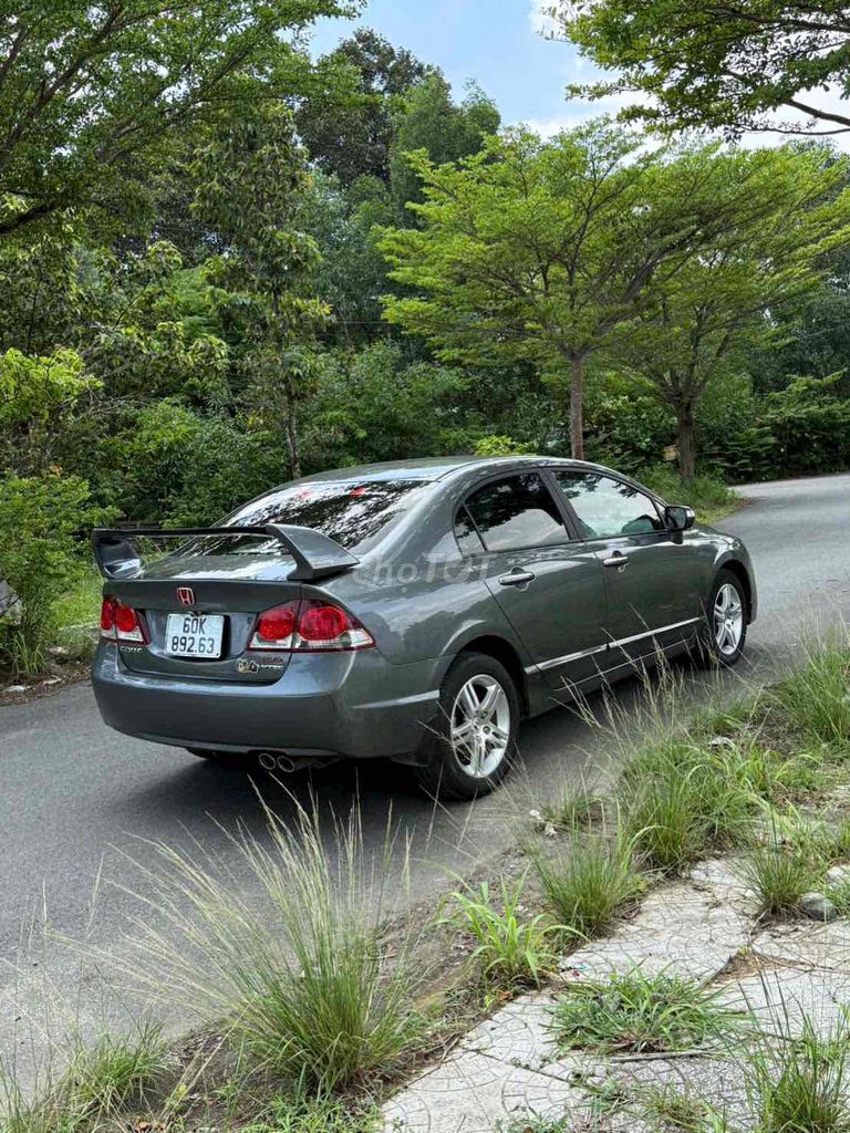 Honda Civic 2009 - ảnh 4
