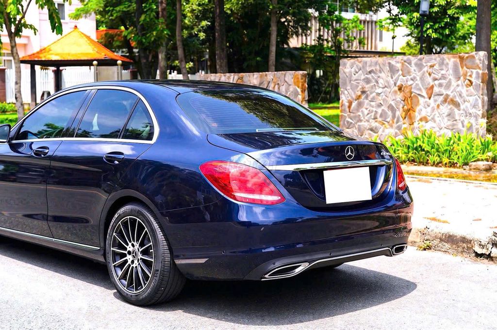 Mercedes-Benz 2017 - ảnh 5