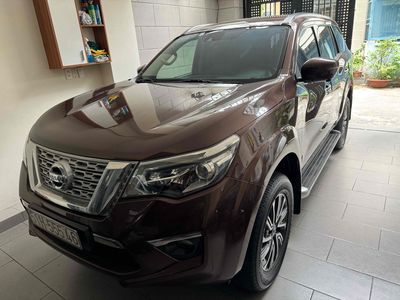 Nissan Terra - ảnh 1