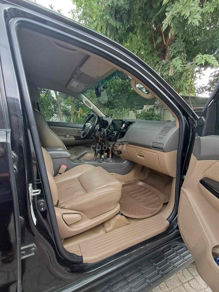 Toyota Fortuner 2013 - ảnh 5