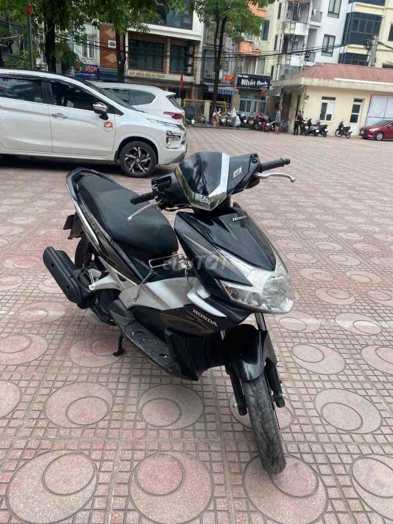 Honda Air Blade 2012 - ảnh 4