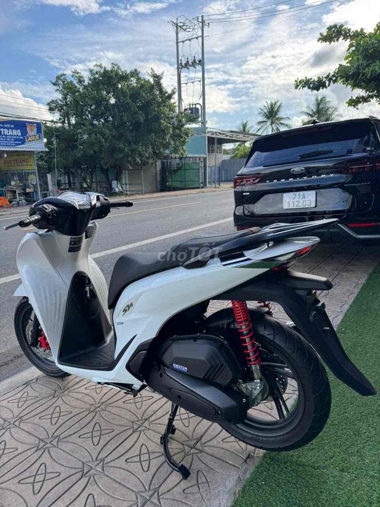 Honda SH 2023 - ảnh 5