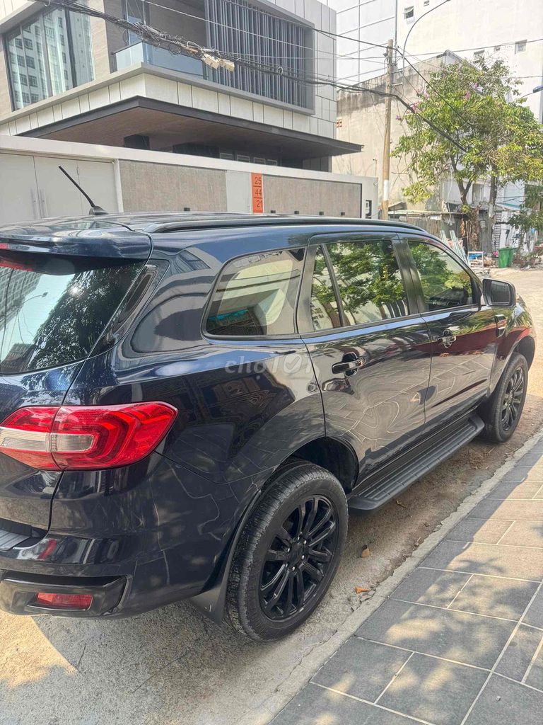 Ford Everest 2021 - ảnh 3
