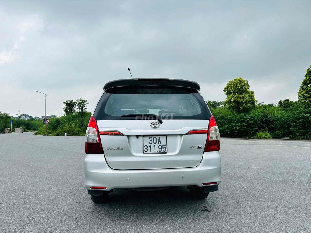 Toyota Innova 2014 - ảnh 2