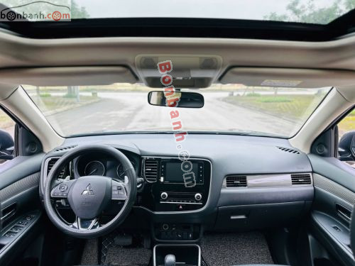 Mitsubishi Outlander Premium 2.0 CVT 2021 - ảnh 5