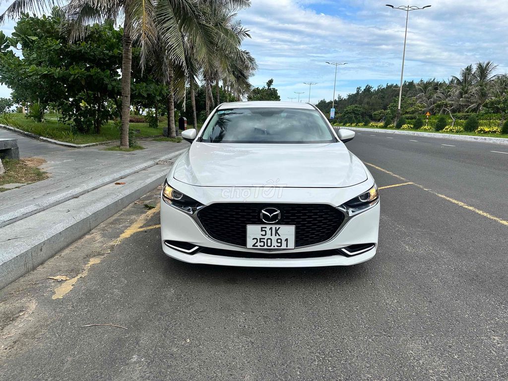 Mazda Mazda3 2022 - ảnh 1