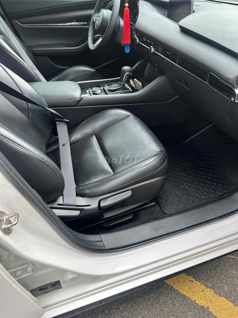 Mazda Mazda3 2022 - ảnh 5