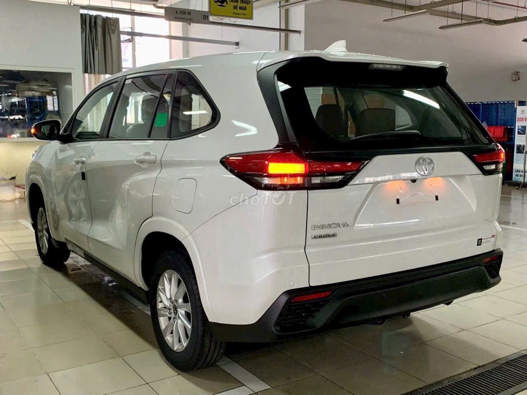 Toyota - ảnh 3
