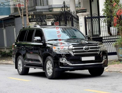 Toyota Land Cruiser 5.7 V8 2016 - ảnh 2