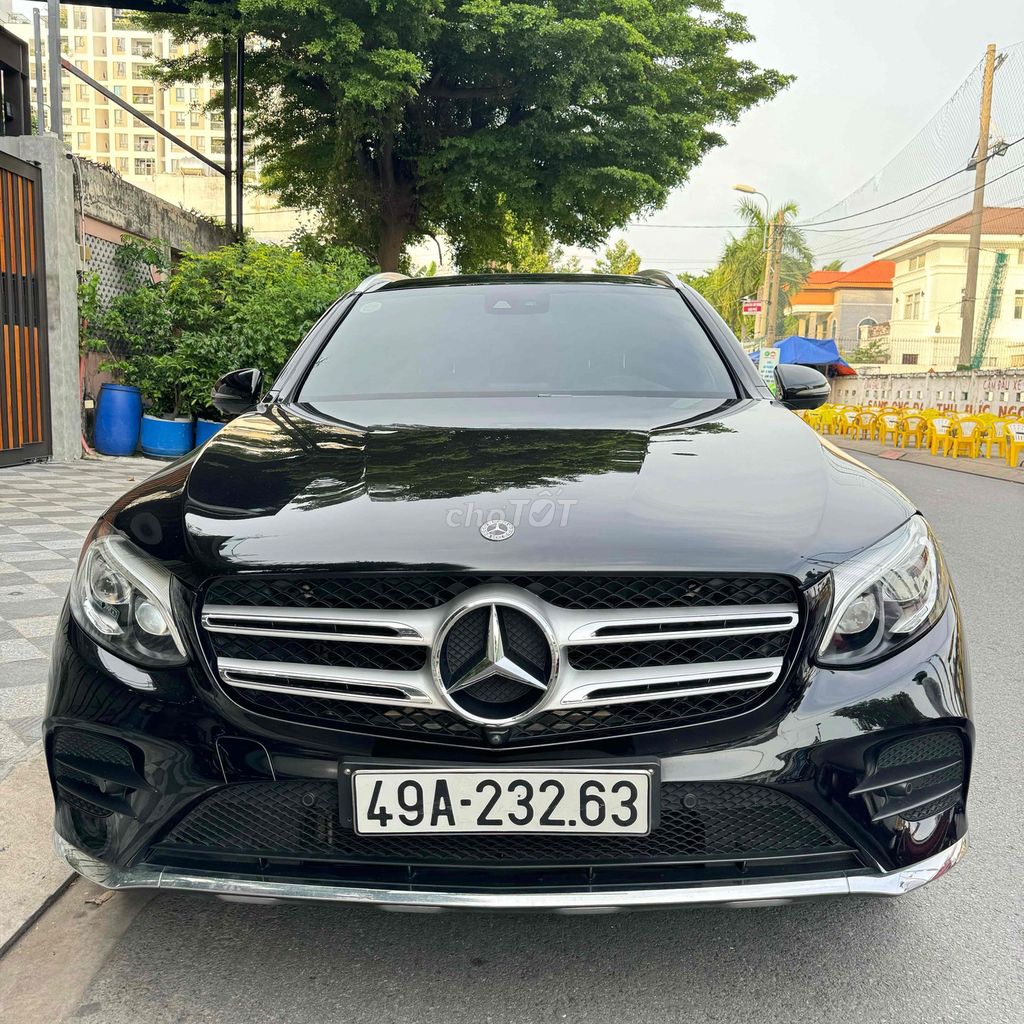 Mercedes-Benz GLC 300 4Matic 2018 - ảnh 1