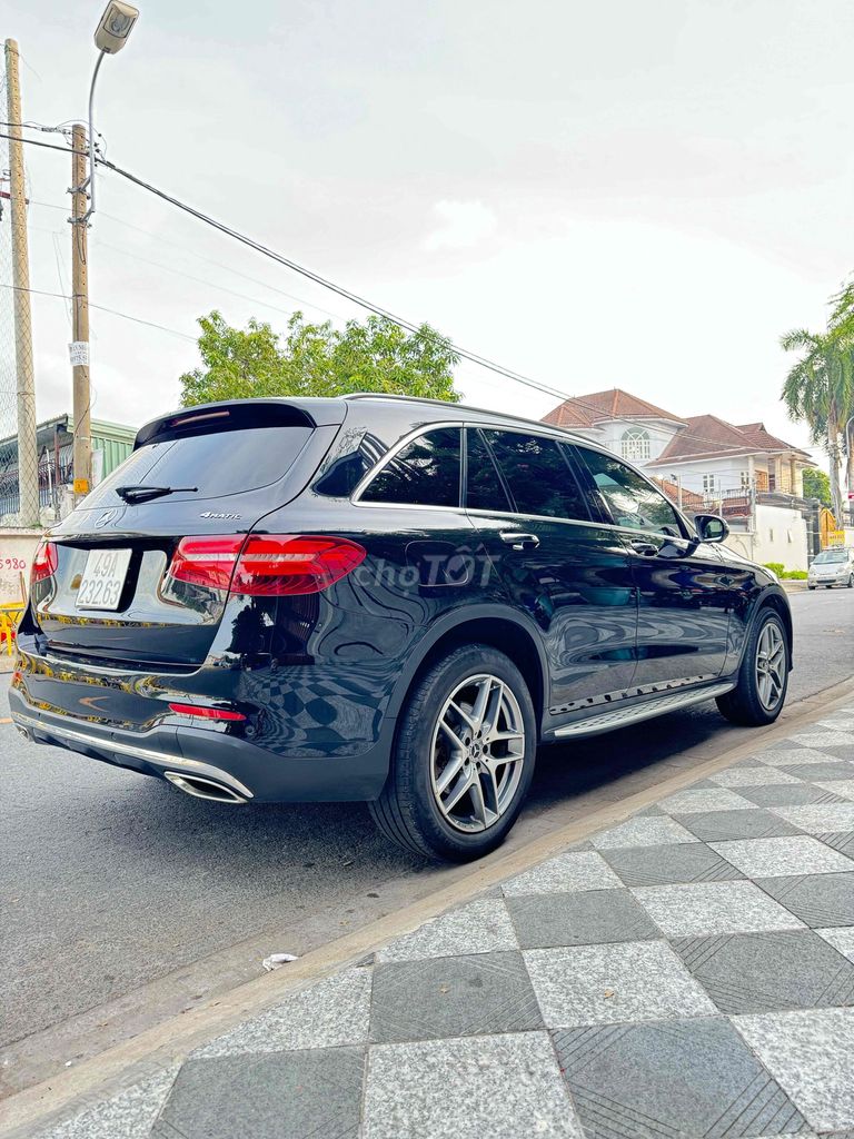 Mercedes-Benz GLC 300 4Matic 2018 - ảnh 5