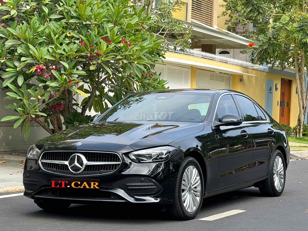 Mercedes-Benz 2024 - ảnh 1