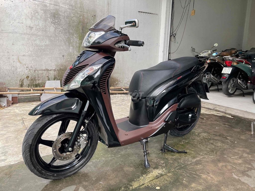Honda 2010 - ảnh 4