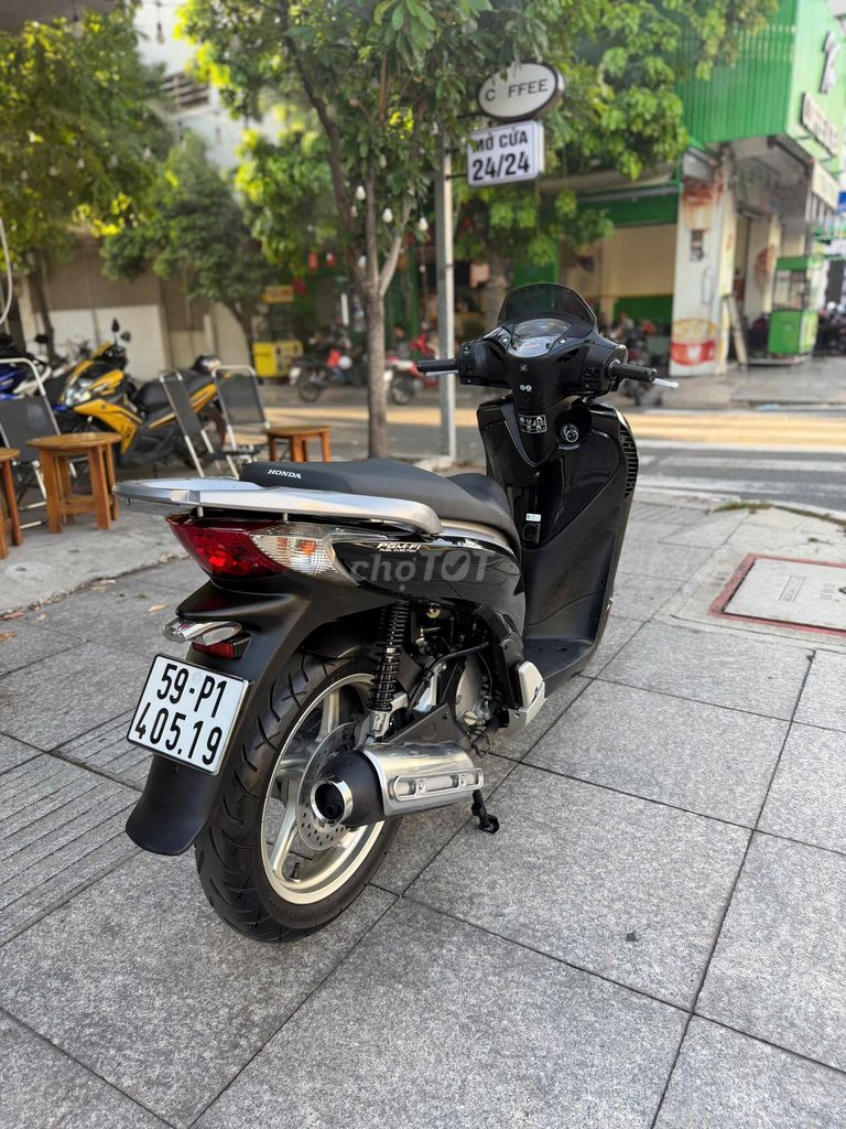 Honda SH 2012 - ảnh 4