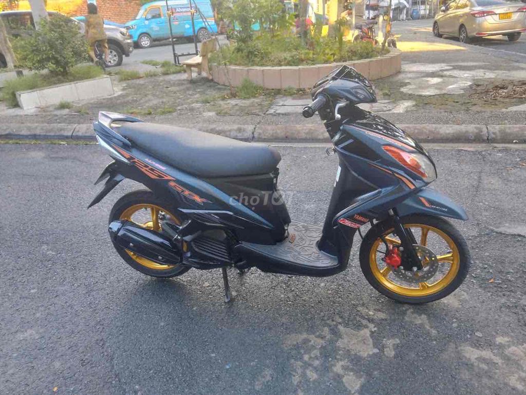 Yamaha Luvias 2015 - ảnh 2