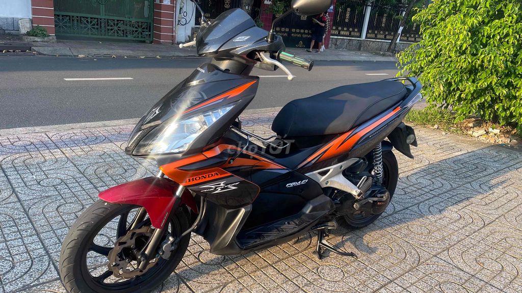 Honda Air Blade 2009 - ảnh 3