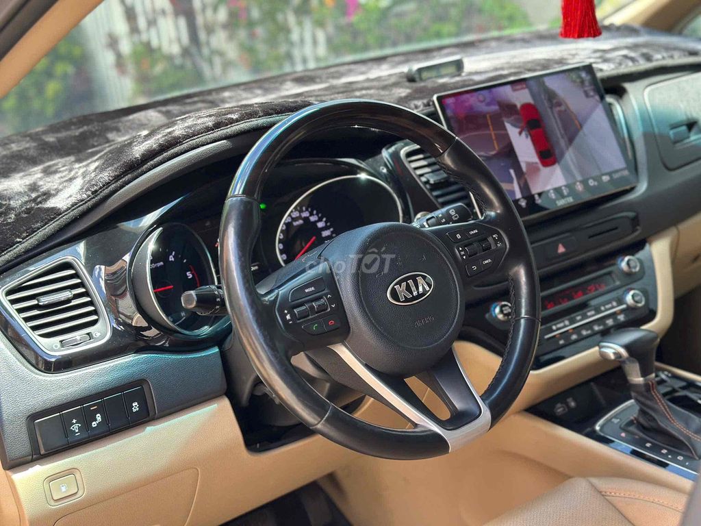 Kia Sedona 2018 - ảnh 4