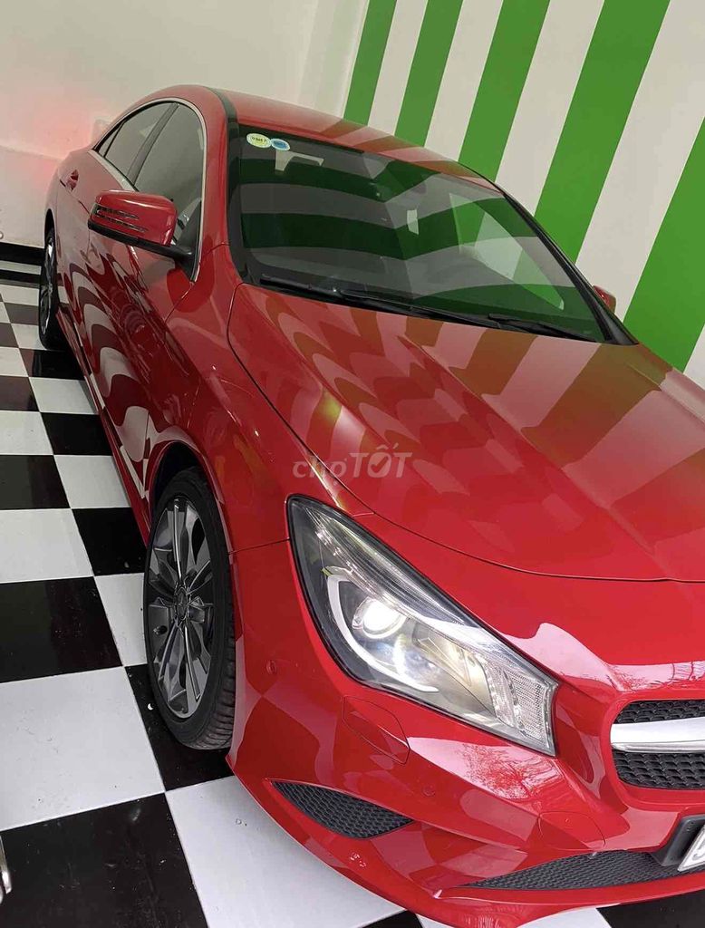 Mercedes-Benz - ảnh 2