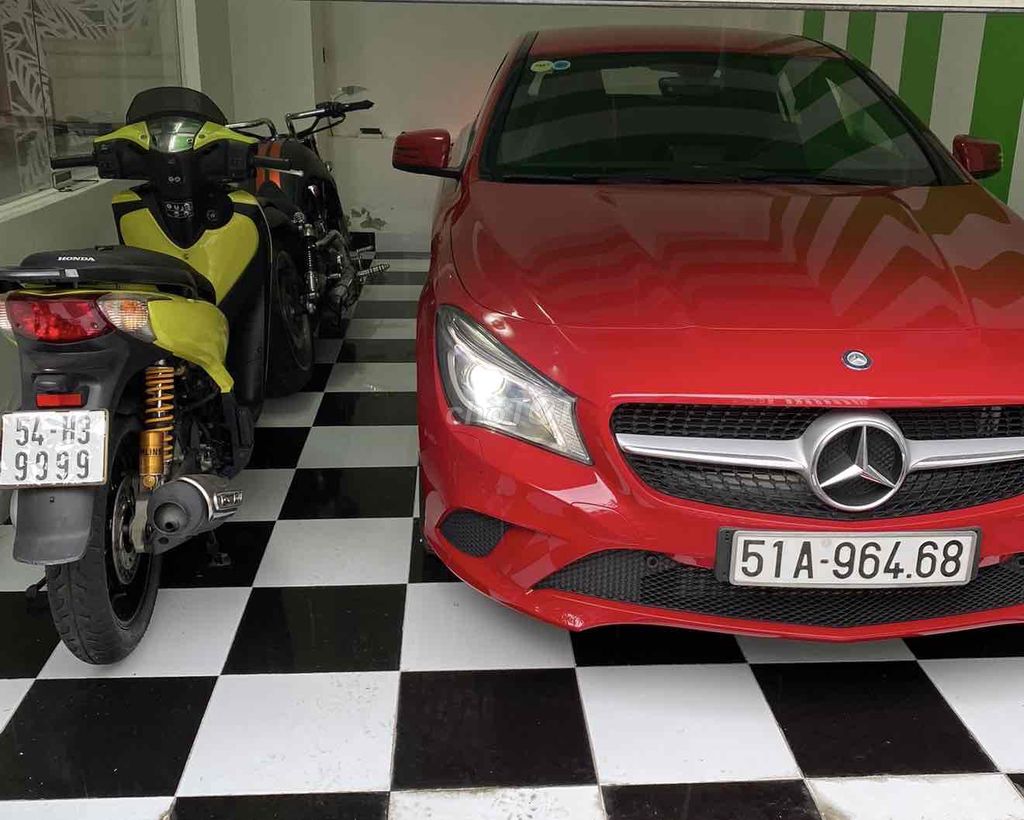 Mercedes-Benz - ảnh 3