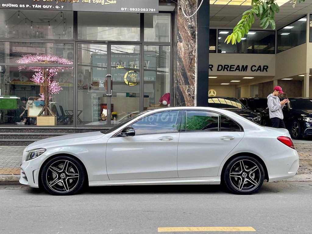 Mercedes-Benz 2021 - ảnh 4
