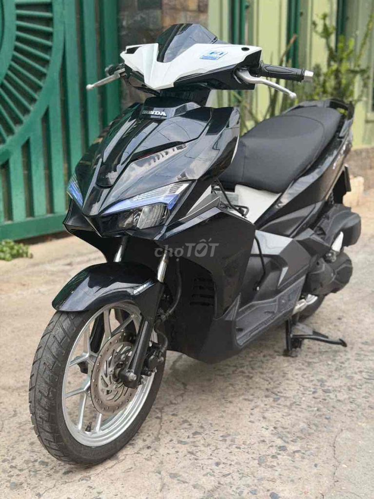 Honda Air Blade 2017 - ảnh 1