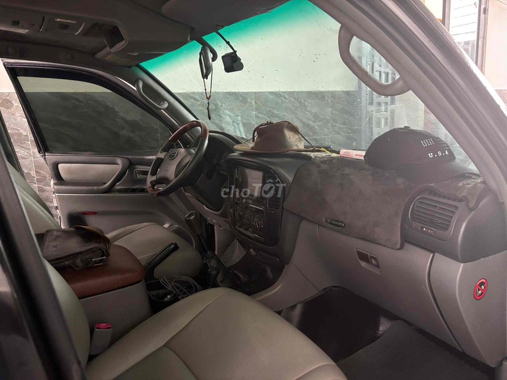 Toyota Land Cruiser - ảnh 3