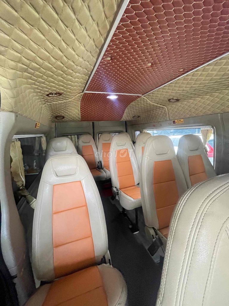 Ford Transit - ảnh 4