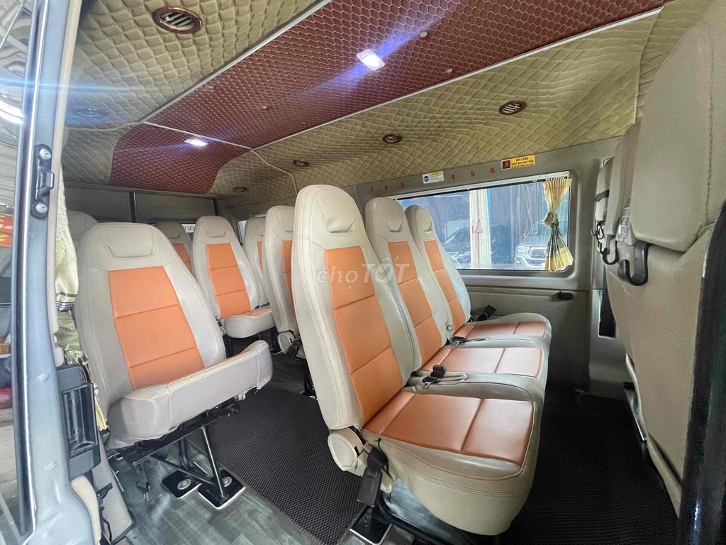 Ford Transit - ảnh 5