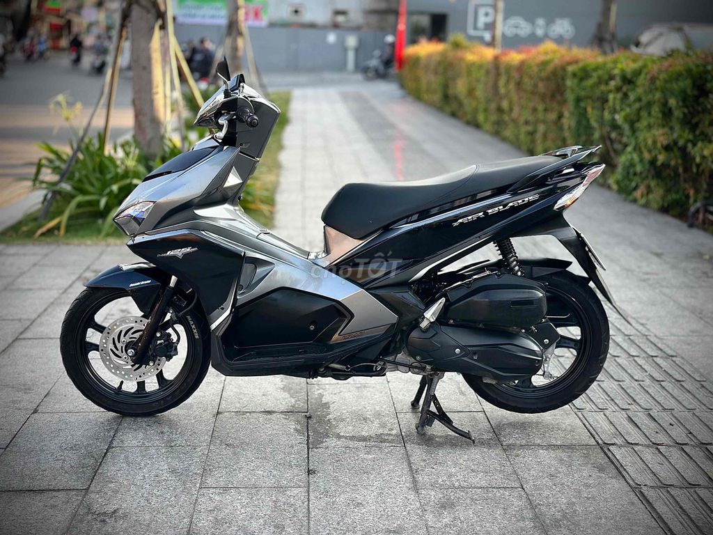 Honda Air Blade 2017 - ảnh 4