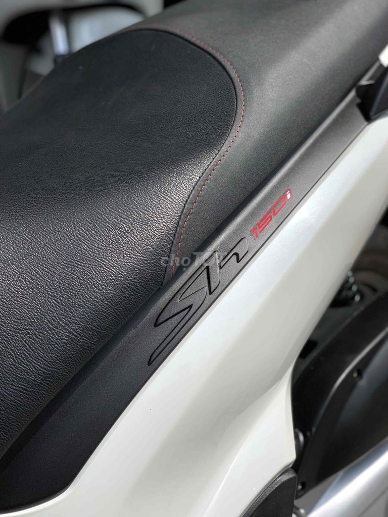 Honda 2010 - ảnh 3