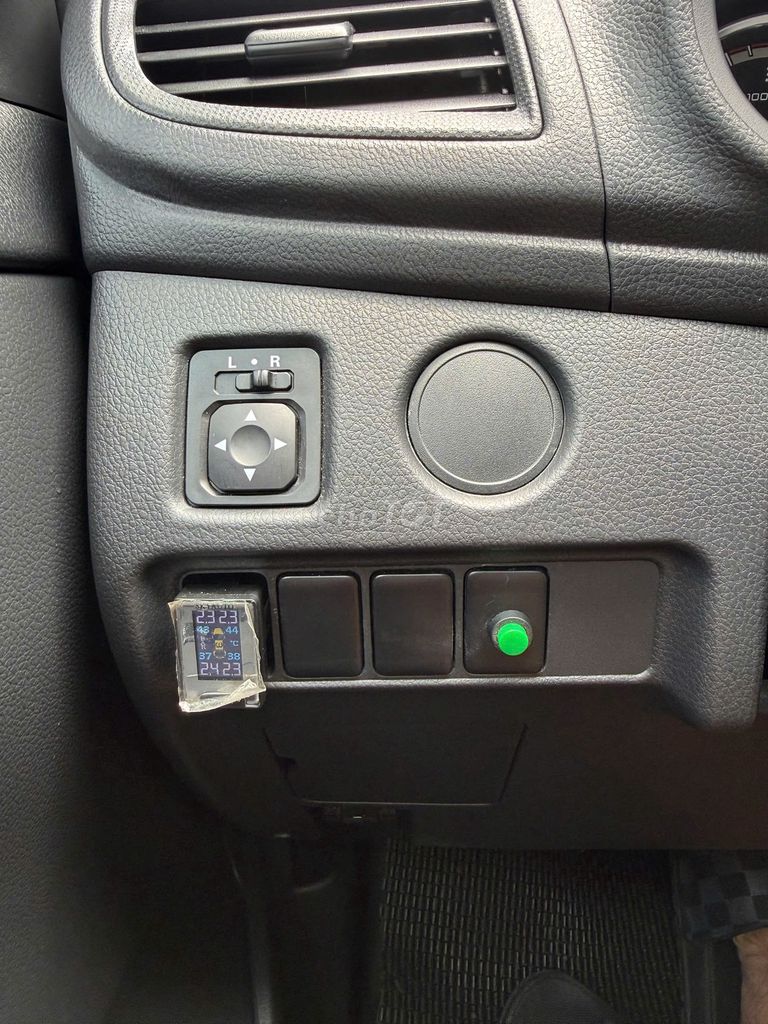 Mitsubishi Triton 2022 - ảnh 3