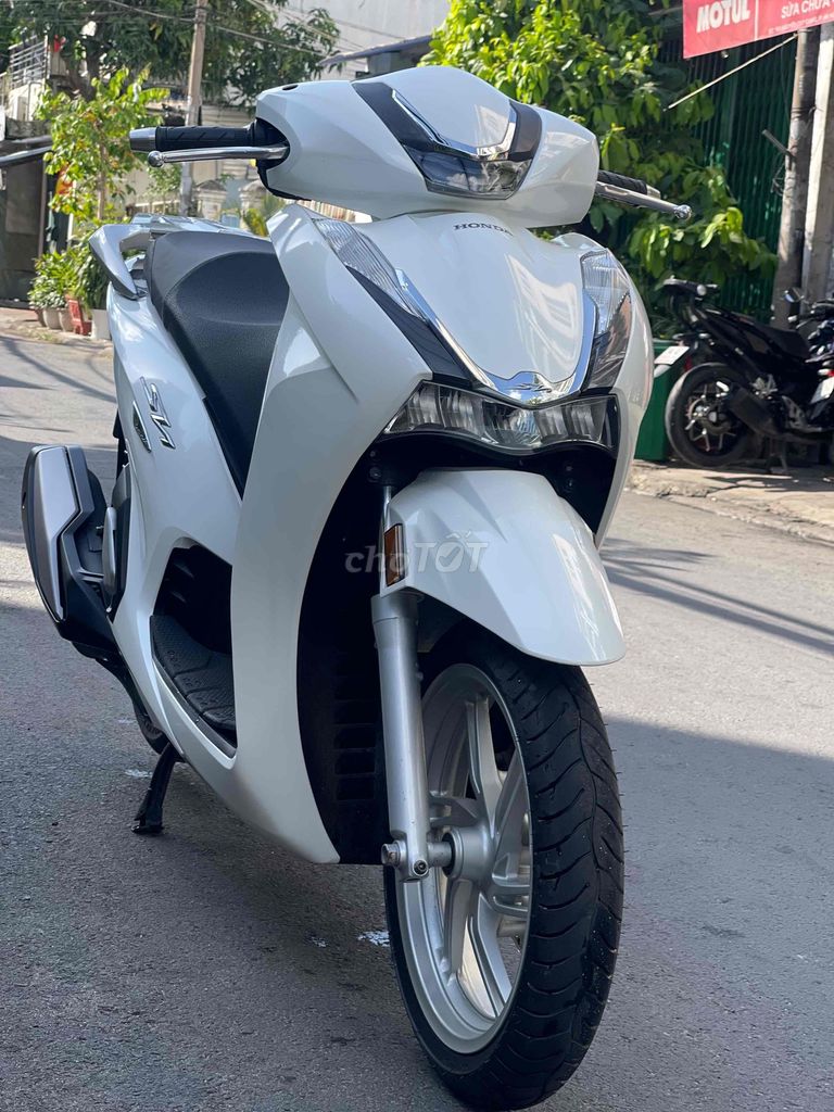 Honda SH 2022 - ảnh 1