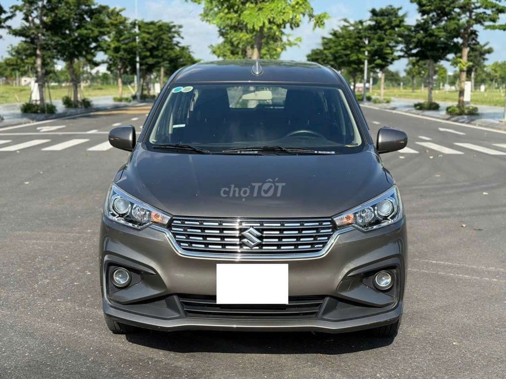Suzuki Ertiga 2022 - ảnh 1