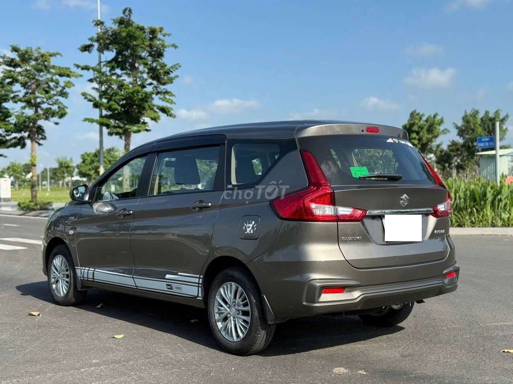 Suzuki Ertiga 2022 - ảnh 4