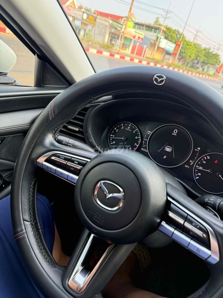 Mazda 3 - ảnh 3
