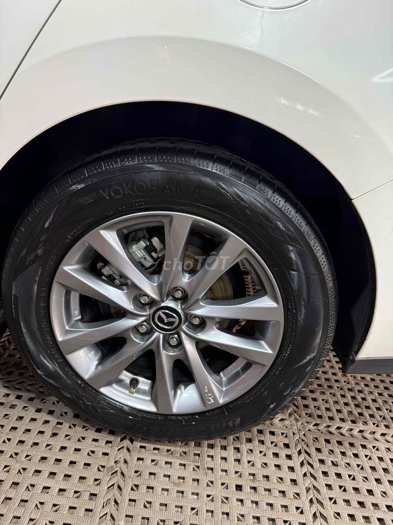 Mazda 3 - ảnh 4