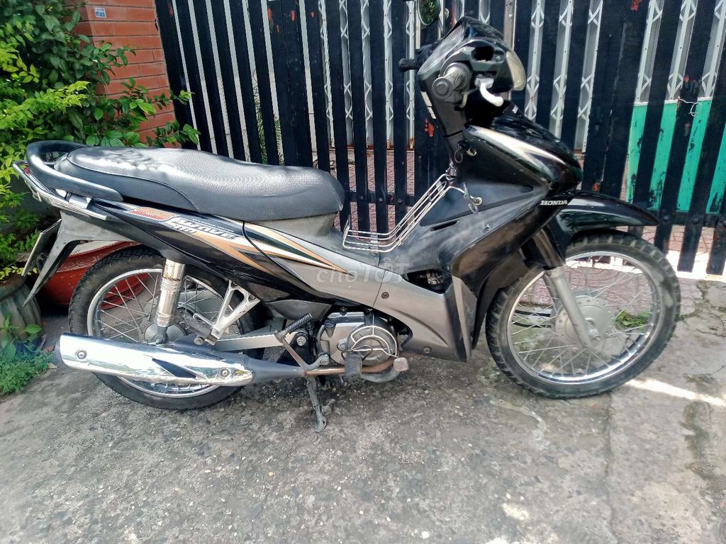 Honda Wave 2010 - ảnh 2