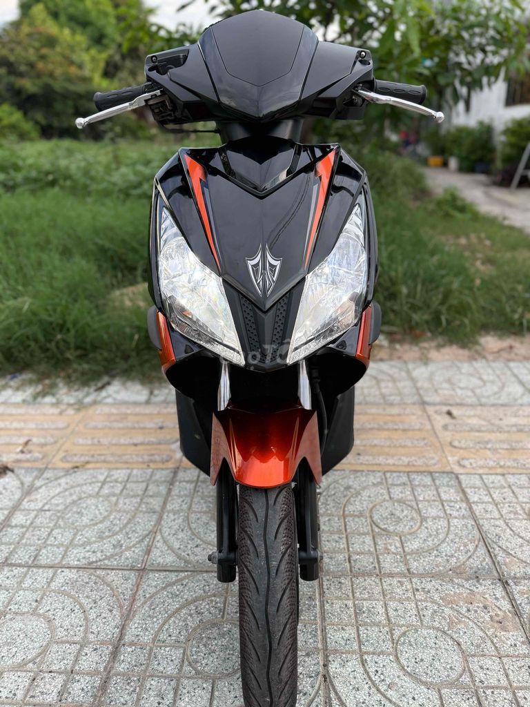 Honda Air Blade - ảnh 1