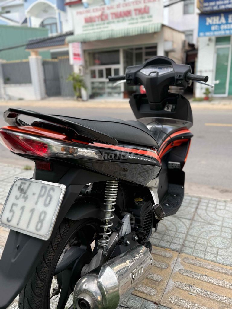 Honda Air Blade - ảnh 3