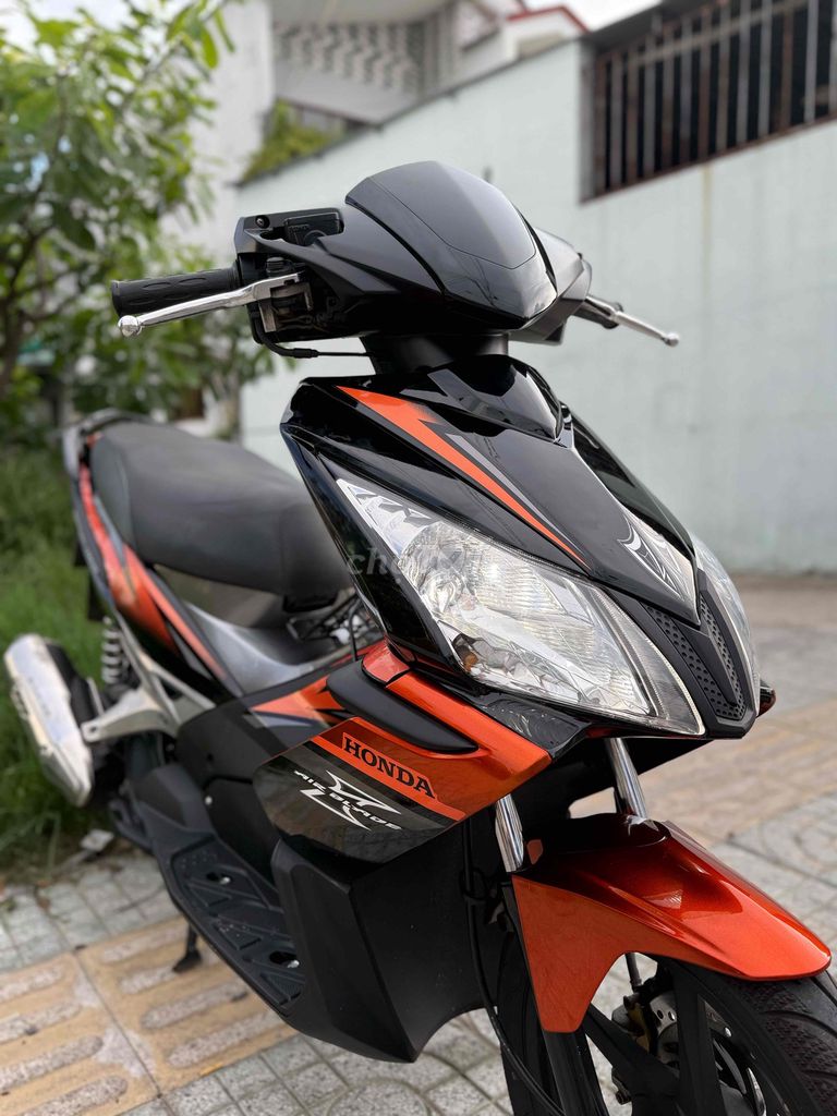 Honda Air Blade - ảnh 4