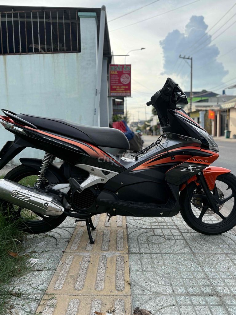 Honda Air Blade - ảnh 5