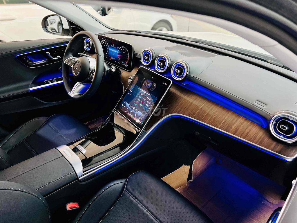 Mercedes-Benz - ảnh 5